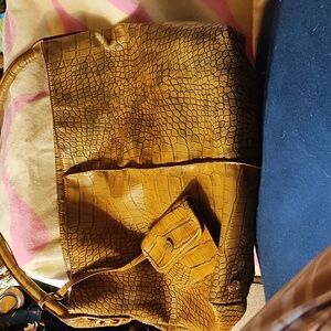 Very large Vera Wang leather satchel